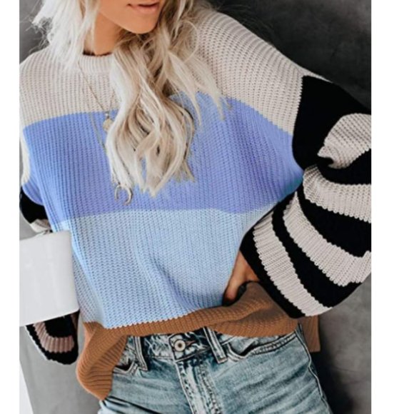 NWT Thick Knit Bell Sleeve Bold Slouchy Sweater - Picture 4 of 4